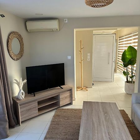 זקינטוס טאון Filoxenia City Apartment מראה חיצוני תמונה