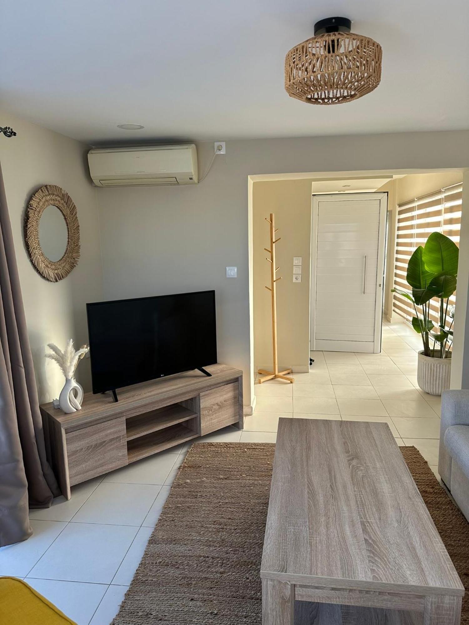 זקינטוס טאון Filoxenia City Apartment מראה חיצוני תמונה